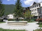 Plaza del Ayuntamiento de Biescas. Huesca.