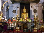 Templo en Kandy. Ceilán.