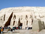 Fachada del pequeño templo de Abu Simbel - Egipto