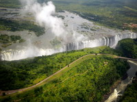 Vista aérea de las Cataratas Victoria. Zambia - Zimbawe.