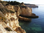 Acantilados en Playa Señora da Rocha.