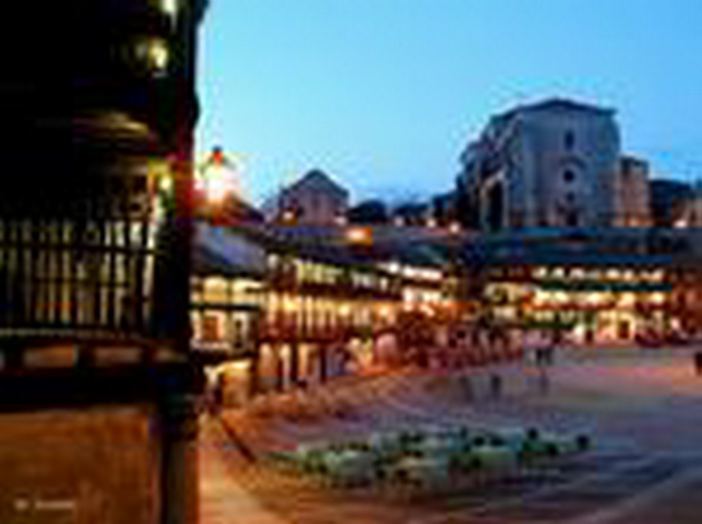 Plaza Mayor de Chinchón - Madrid