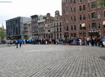 Esperando para entrar a la casa de Ana Frank. Amsterdam. Holanda.