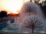 Fuente al atardecer.