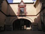 Escalinata del palacio de Benamejí