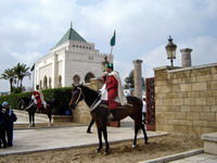 Guardia real en el mausoleo de Mohamed V. Rabat.