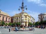 Plaza de la Virgen de los Reyes