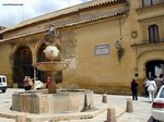 Plaza y fuente del Potro