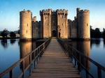 Castillo de Bodiam desde el puente.