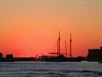 Atardecer en el puerto de Pafos.